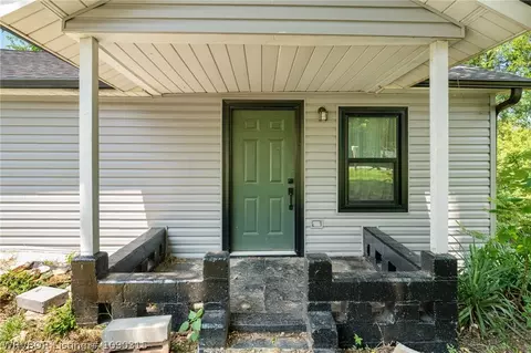 Exterior - 1900 S 12th St, Fort Smith, AR 72901 photo 2 of 5