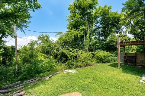 Exterior - 1900 S 12th St, Fort Smith, AR 72901 photo 5 of 5