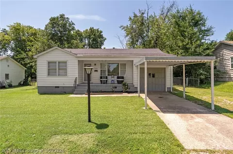 3008 Q St, Fort Smith, AR 72901 photo 2