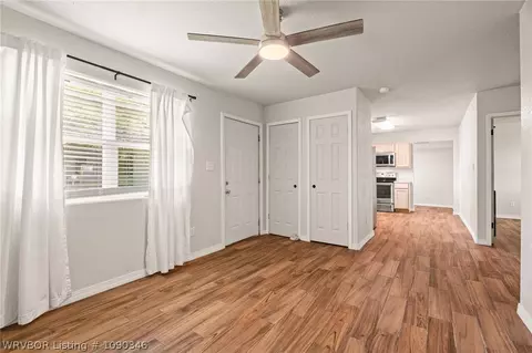 Living - 3007 N L St, Fort Smith, AR 72901 photo 2 of 2