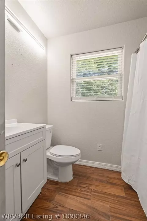 Bath - 3007 N L St, Fort Smith, AR 72901 photo 2 of 2