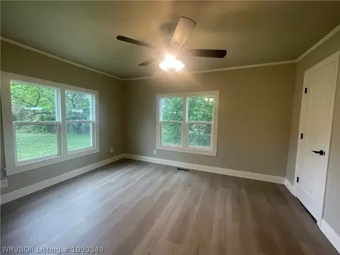 Bedroom - 1605 Jacobs Ave, Fort Smith, AR 72908 photo 2 of 2