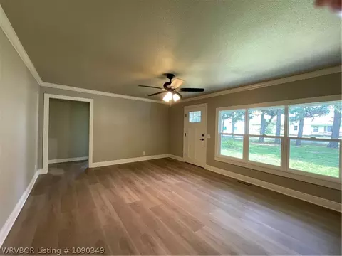 Living - 1605 Jacobs Ave, Fort Smith, AR 72908 photo 1 of 7