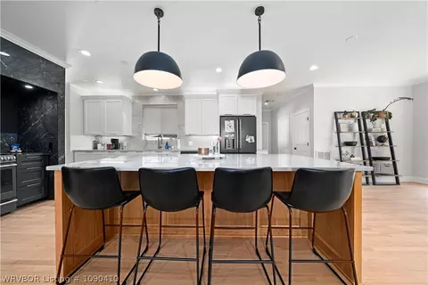 Kitchen - 10101 Stephens Ct, Fort Smith, AR 72908 photo 5 of 7