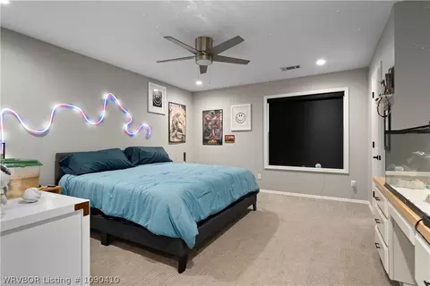 Bedroom - 10101 Stephens Ct, Fort Smith, AR 72908 photo 5 of 8