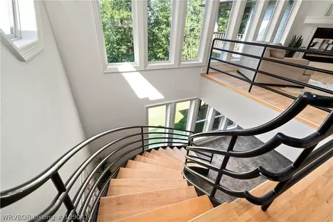Entry Way - 10101 Stephens Ct, Fort Smith, AR 72908 photo 5 of 6