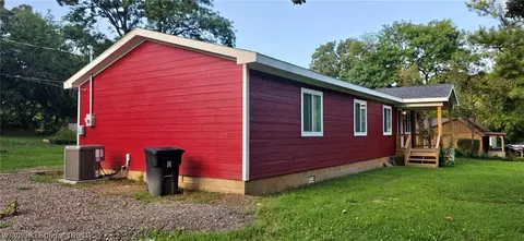 Exterior - 702 E 1st St, Hartford, AR 72938 photo 2 of 3