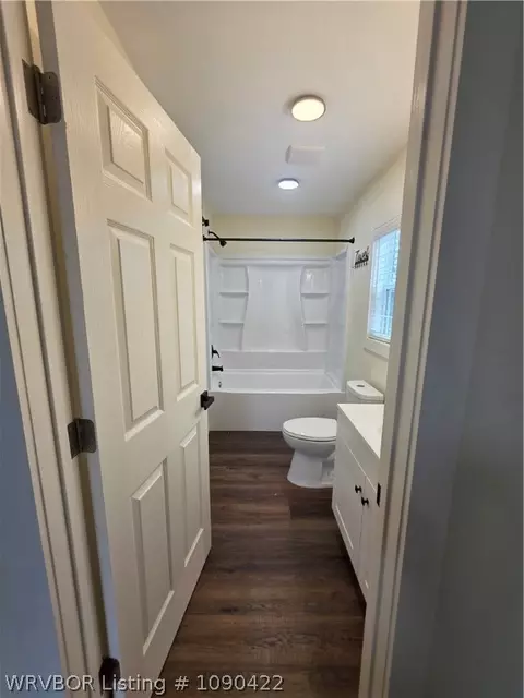 702 E 1st St, Hartford, AR 72938 photo 9