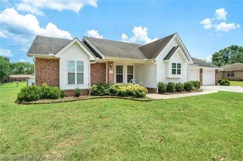 Exterior - 310 N 28th St, Ozark, AR 72949 photo 2 of 5