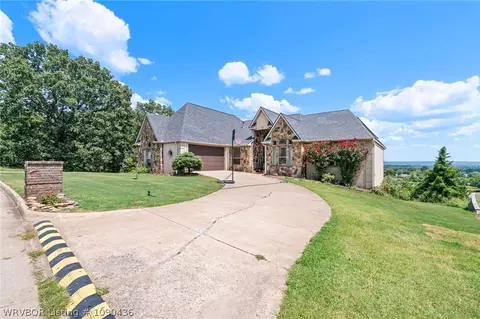 3911 Golf Course Dr, Alma, AR 72921 photo 4