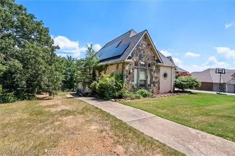 3911 Golf Course Dr, Alma, AR 72921 photo 3