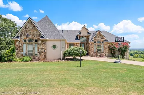 3911 Golf Course Dr, Alma, AR 72921 photo 1