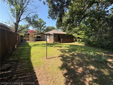 Exterior - 2805 Houston, Fort Smith, AR 72901 photo 4 of 5