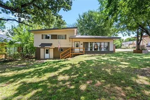 112 Emmaline Ave, Poteau, OK 74953