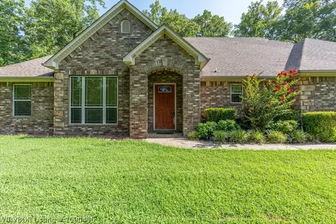 1720 Battlefield Dr, Greenwood, AR 72936