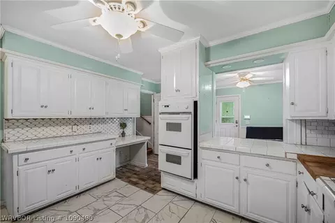 Kitchen - 2218 S 46th St, Fort Smith, AR 72903 photo 3 of 3