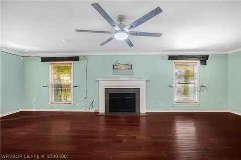 Living - 2218 S 46th St, Fort Smith, AR 72903 photo 2 of 3
