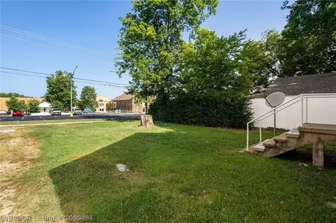 Exterior - 823 N 41st St, Fort Smith, AR 72903 photo 7 of 7