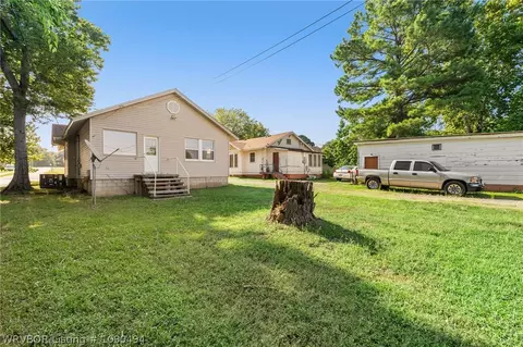 Exterior - 823 N 41st St, Fort Smith, AR 72903 photo 4 of 7