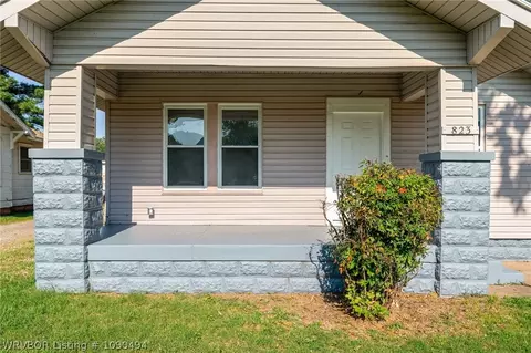Exterior - 823 N 41st St, Fort Smith, AR 72903 photo 3 of 7