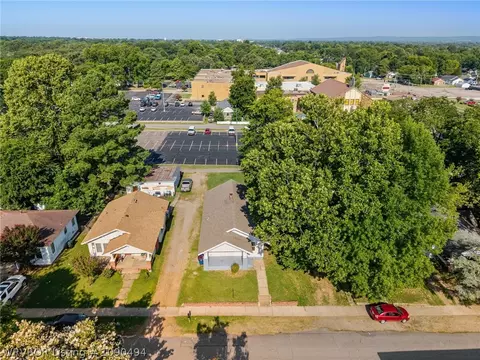 View/Area - 823 N 41st St, Fort Smith, AR 72903 photo 3 of 6