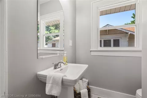 Bath - 823 N 41st St, Fort Smith, AR 72903 photo 1 of 2