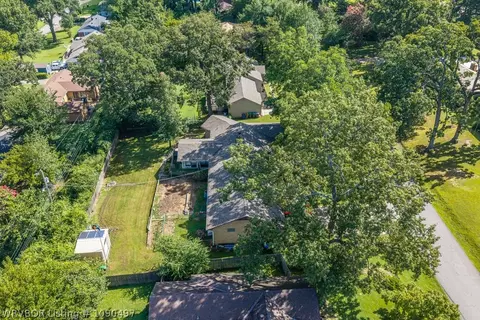 View/Area - 1135 N 57th Pl, Fort Smith, AR 72904 photo 1 of 3