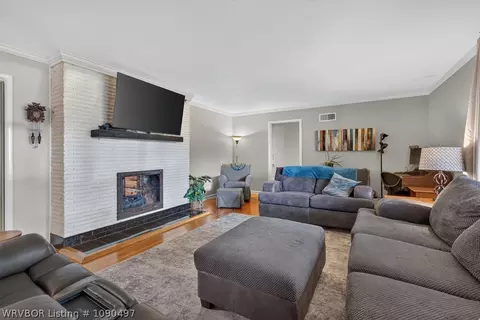 Living - 1135 N 57th Pl, Fort Smith, AR 72904 photo 1 of 1