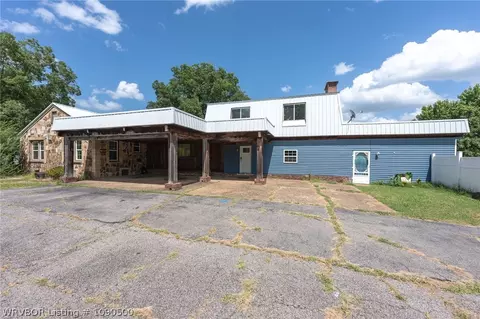 2800 Walnut St, Paris, AR 72855 photo 4