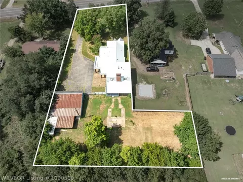 2800 Walnut St, Paris, AR 72855 photo 5