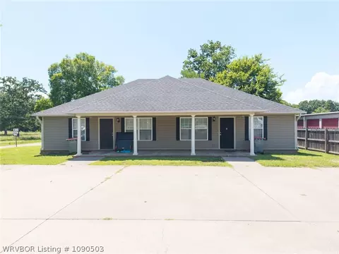 1 Highway 253, Lavaca, AR 72941