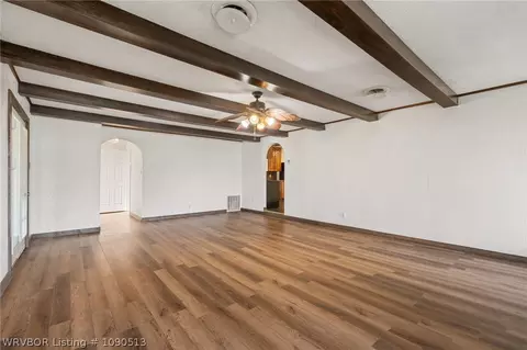 Living - 1808 Jacobs Ave, Fort Smith, AR 72908 photo 3 of 4