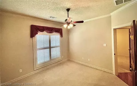 Bedroom - 49 Stonegate Ct, Fort Smith, AR 72916 photo 4 of 4