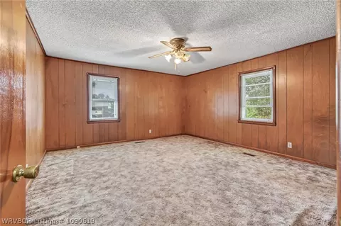 Bedroom - 15 Walker Rd, Lavaca, AR 72941 photo 1 of 5