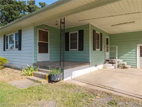 Exterior - 15 Walker Rd, Lavaca, AR 72941 photo 5 of 8
