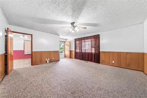 Living - 15 Walker Rd, Lavaca, AR 72941 photo 1 of 4