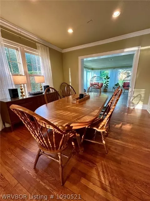 Dining - 1100 S 26th St, Fort Smith, AR 72901 photo 2 of 3