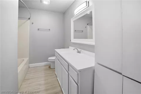 Bath - 1402 N St, Barling, AR 72923 photo 1 of 2