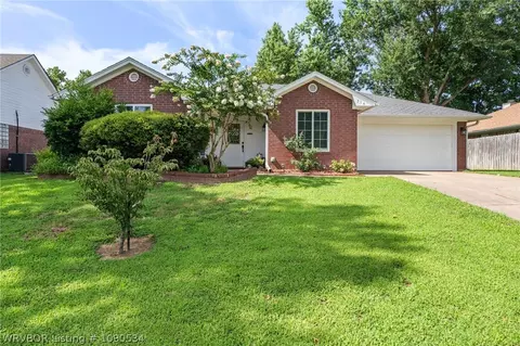 314 Mitzi Ln, Van Buren, AR 72956