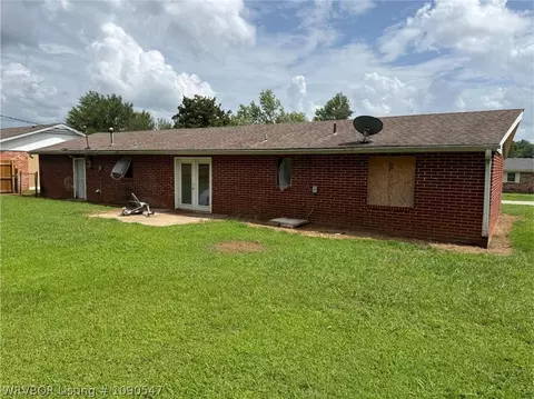 1104 C St, Barling, AR 72923 photo 3