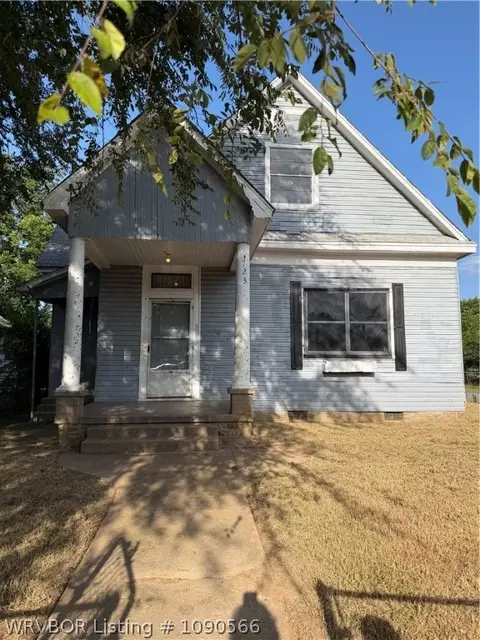 723 S 20th St, Fort Smith, AR 72901