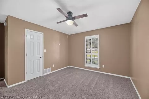 Bedroom - 3001 98th Cir, Fort Smith, AR 72903 photo 3 of 5