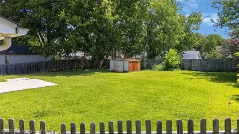 Exterior - 3001 98th Cir, Fort Smith, AR 72903 photo 7 of 8