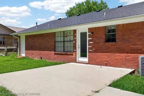 Exterior - 3001 98th Cir, Fort Smith, AR 72903 photo 5 of 8