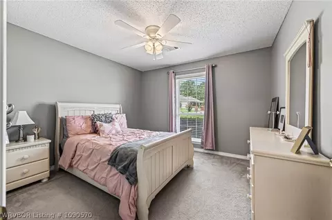 Bedroom - 9504 Pointe Dr, Fort Smith, AR 72903 photo 3 of 6