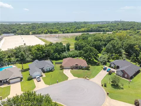 View/Area - 9504 Pointe Dr, Fort Smith, AR 72903 photo 1 of 5