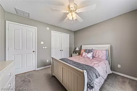 Bedroom - 9504 Pointe Dr, Fort Smith, AR 72903 photo 4 of 6
