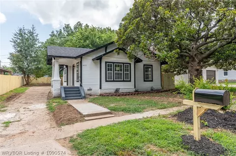 1612 Cedar St, Van Buren, AR 72956