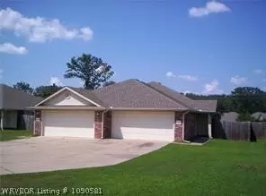 2520 Dora Rd, Van Buren, AR 72956