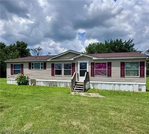 701 W Ute St, Porum, OK 74455